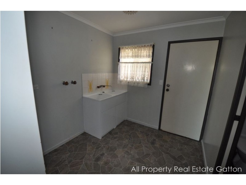 3 Gassman Street, Gatton QLD 4343