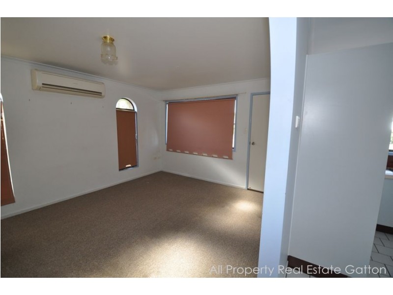 Unit 2/1 McKay Street, Gatton QLD 4343