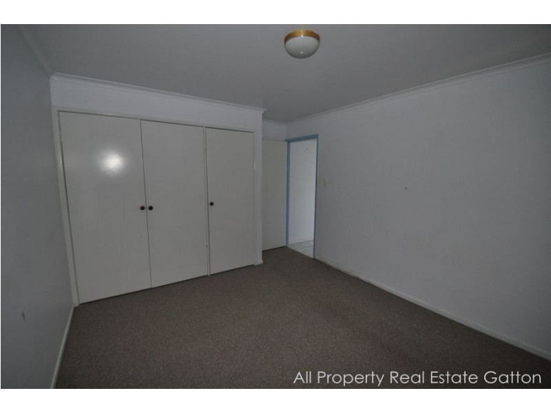 Unit 2/1 McKay Street, Gatton QLD 4343