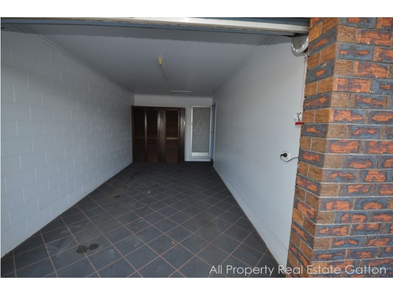 Unit 2/1 McKay Street, Gatton QLD 4343