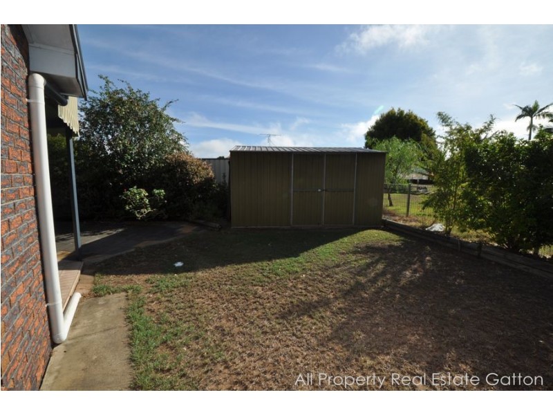 Unit 2/1 McKay Street, Gatton QLD 4343