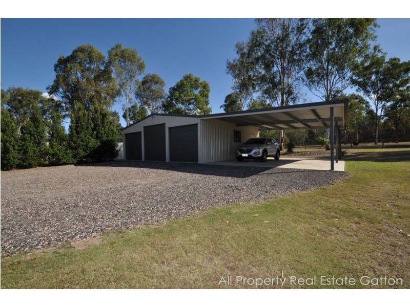 15 Legend Drive, Adare QLD 4343