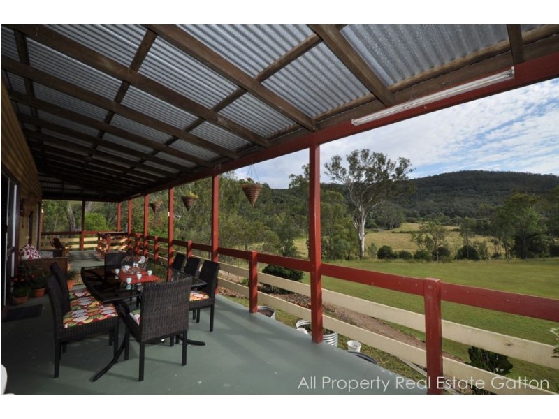 545 Stockyard Creek Road, Stockyard QLD 4344