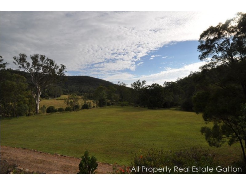 545 Stockyard Creek Road, Stockyard QLD 4344