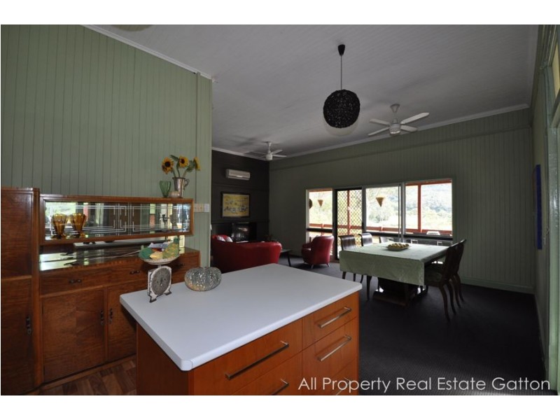 545 Stockyard Creek Road, Stockyard QLD 4344