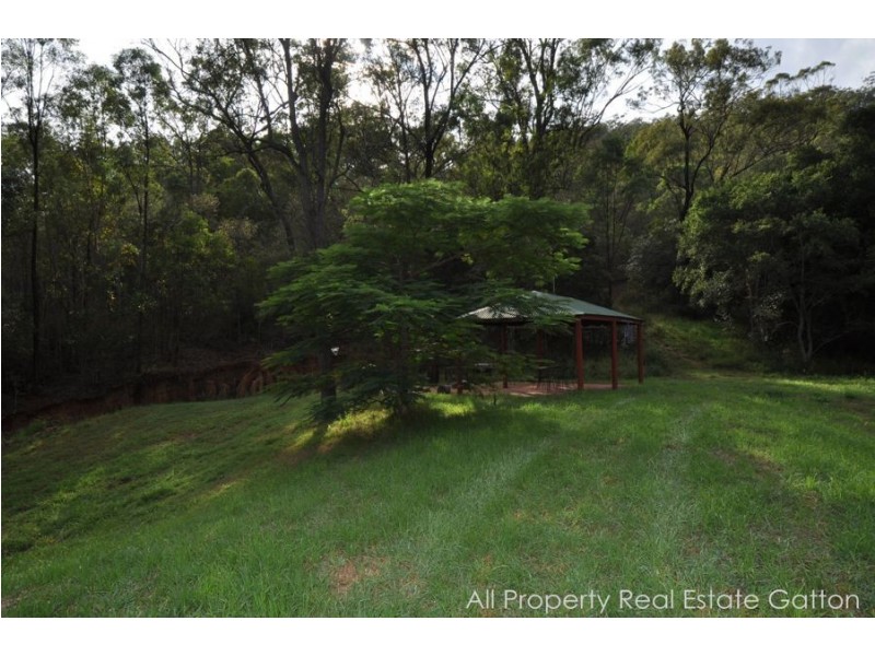 545 Stockyard Creek Road, Stockyard QLD 4344