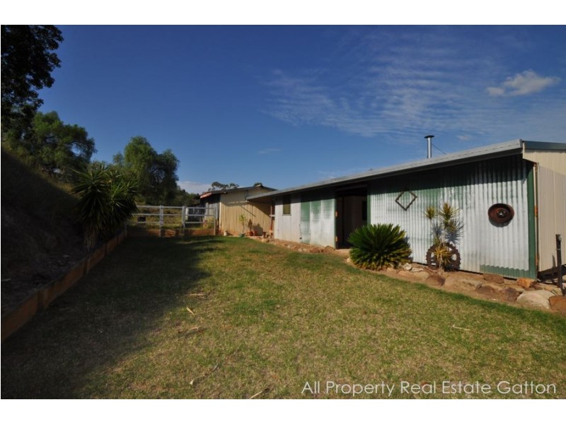 138 Topps Road, Flagstone Creek QLD 4344