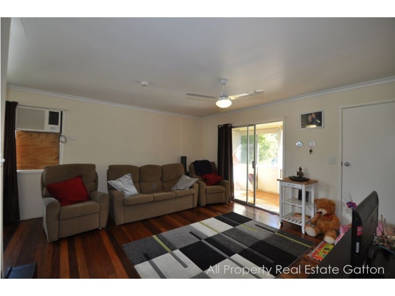 82 Whittle Street, Gatton QLD 4343