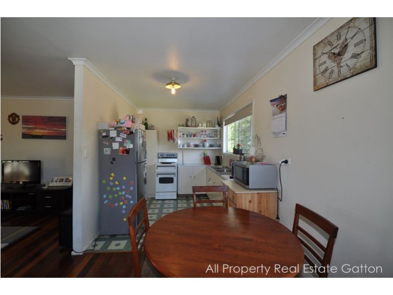 82 Whittle Street, Gatton QLD 4343