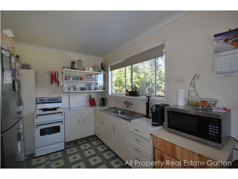 82 Whittle Street, Gatton QLD 4343