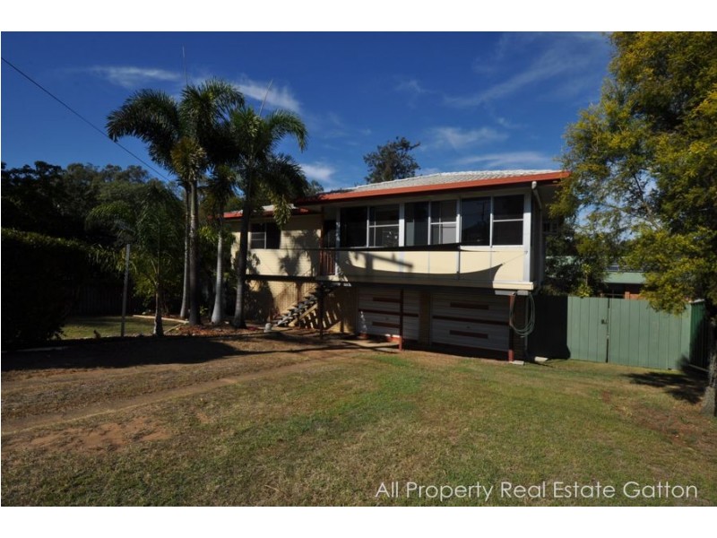 82 Whittle Street, Gatton QLD 4343