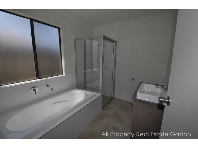 4 O’Dea Court, Gatton QLD 4343