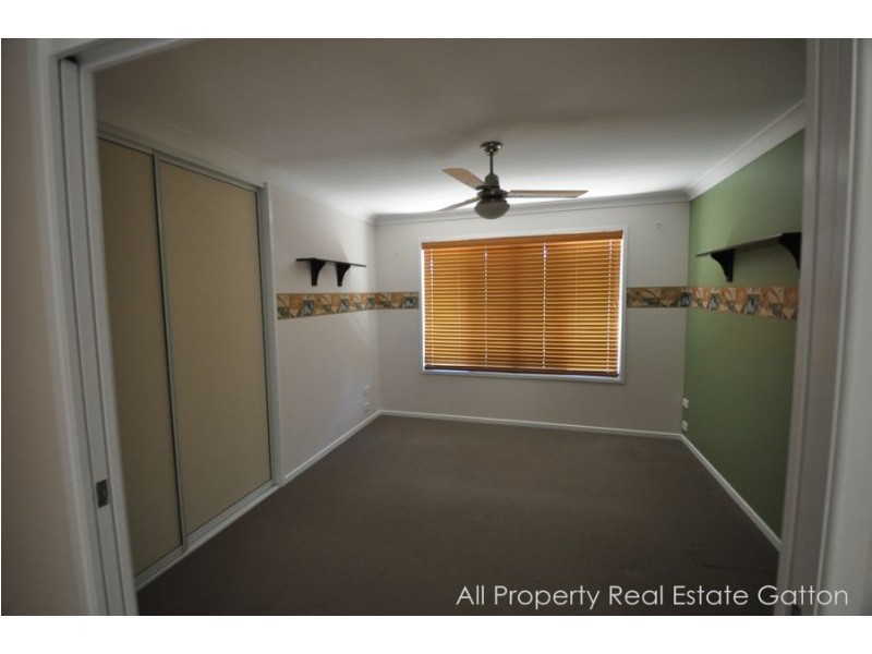 107 Parklea Drive, Gatton QLD 4343