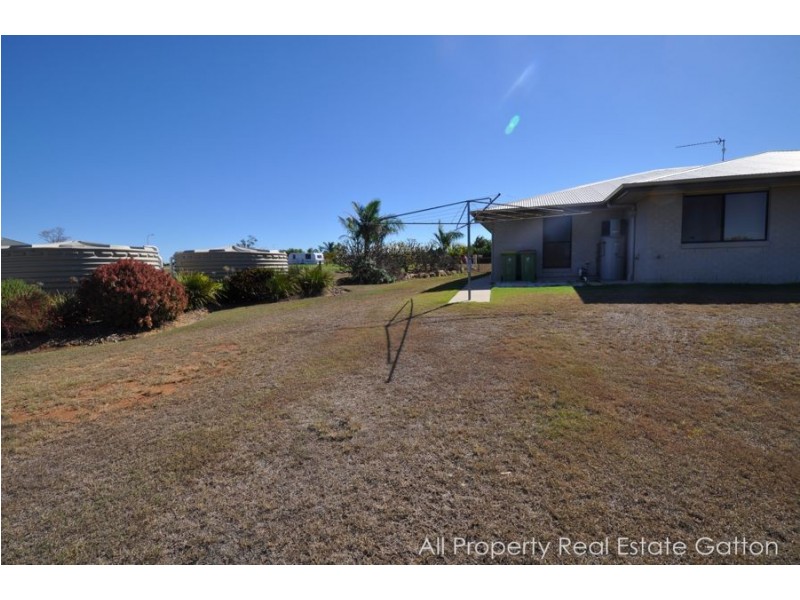 107 Parklea Drive, Gatton QLD 4343