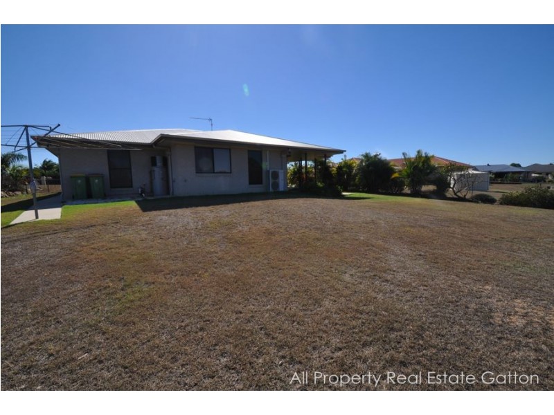 107 Parklea Drive, Gatton QLD 4343