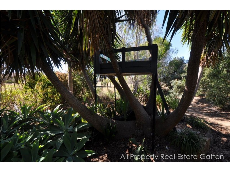 107 Parklea Drive, Gatton QLD 4343