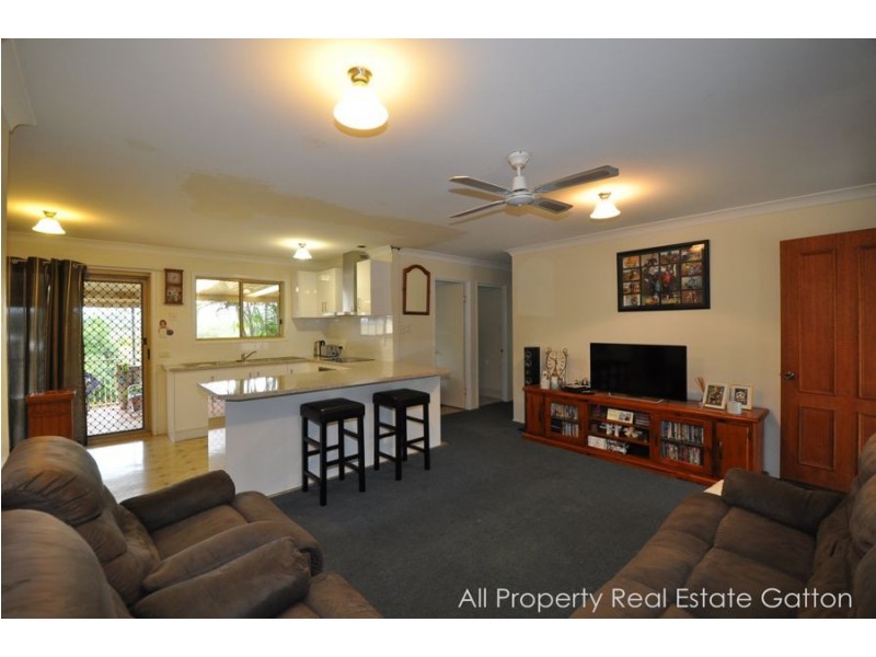 14 Whiteside Court, Laidley Heights QLD 4341