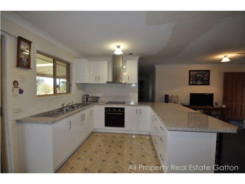 14 Whiteside Court, Laidley Heights QLD 4341