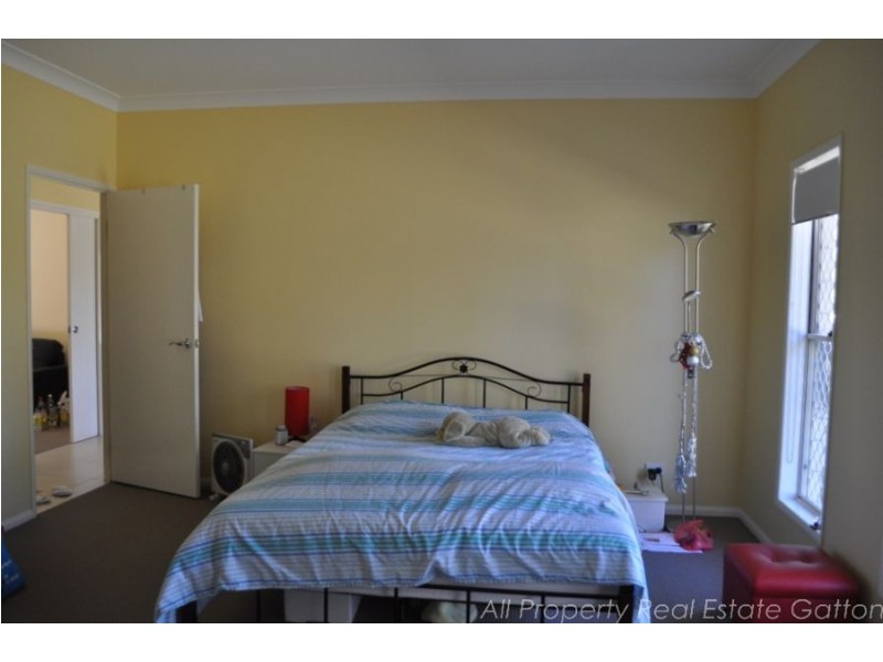 22 Kurrajong Road, Gatton QLD 4343