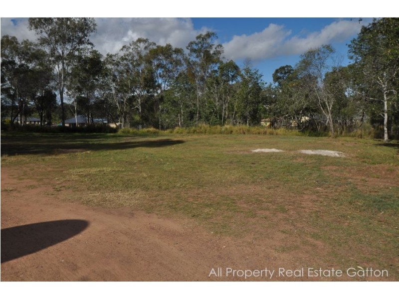 10 Yellowood Court, Kensington Grove QLD 4341