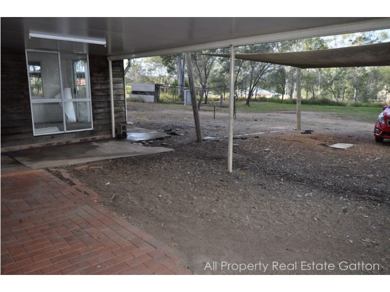 10 Yellowood Court, Kensington Grove QLD 4341