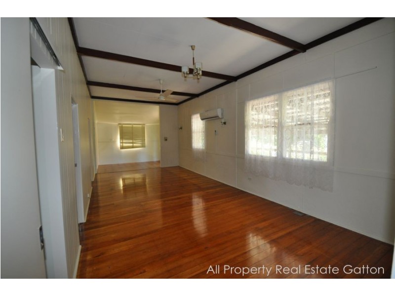 14 Robert Street, Grantham QLD 4347