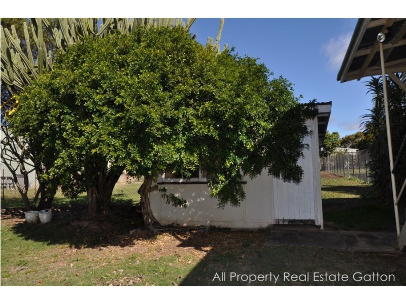 14 Robert Street, Grantham QLD 4347