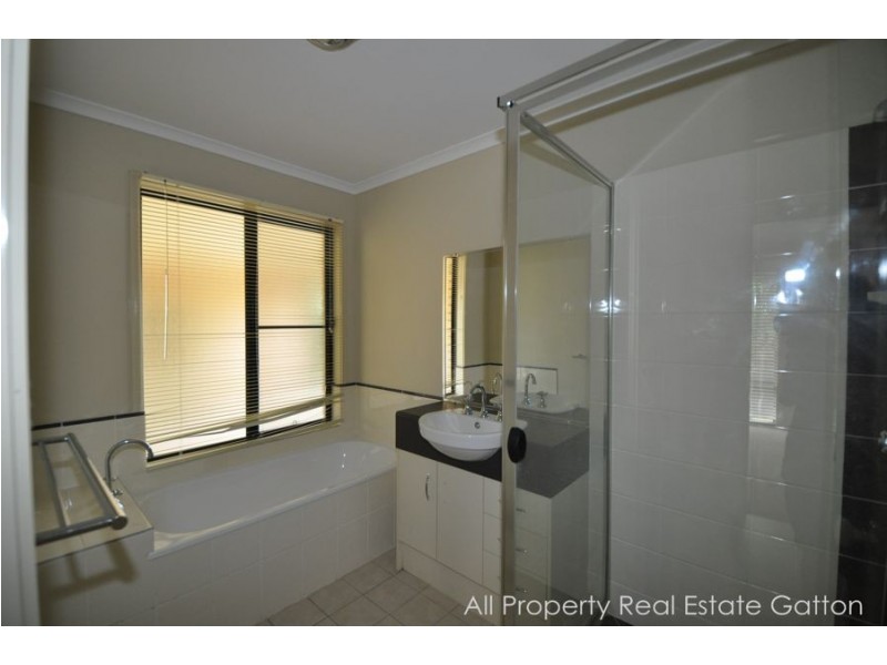 10 Spotted Gum Drive, Gatton QLD 4343