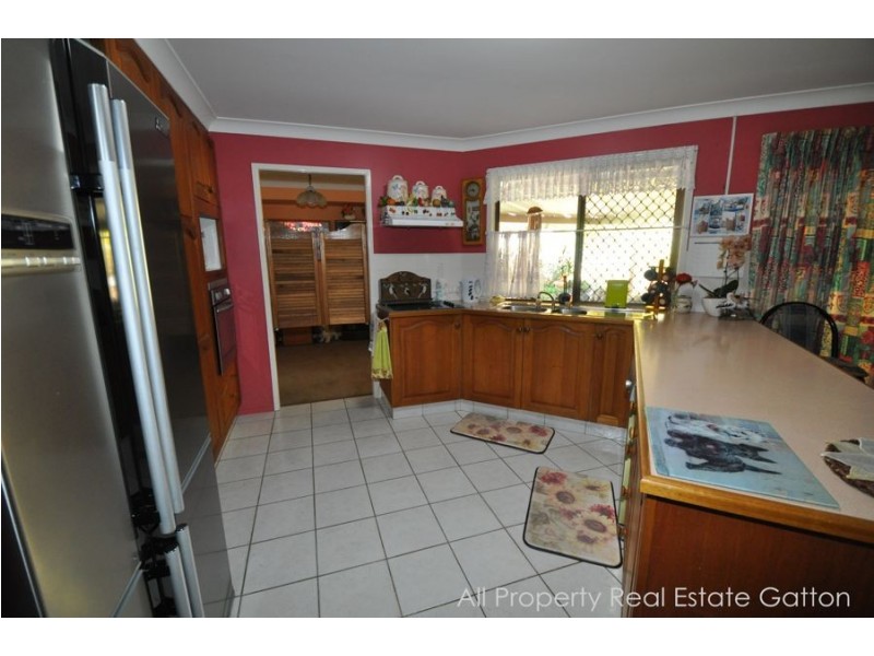 66 Golf Links Drive, Gatton QLD 4343