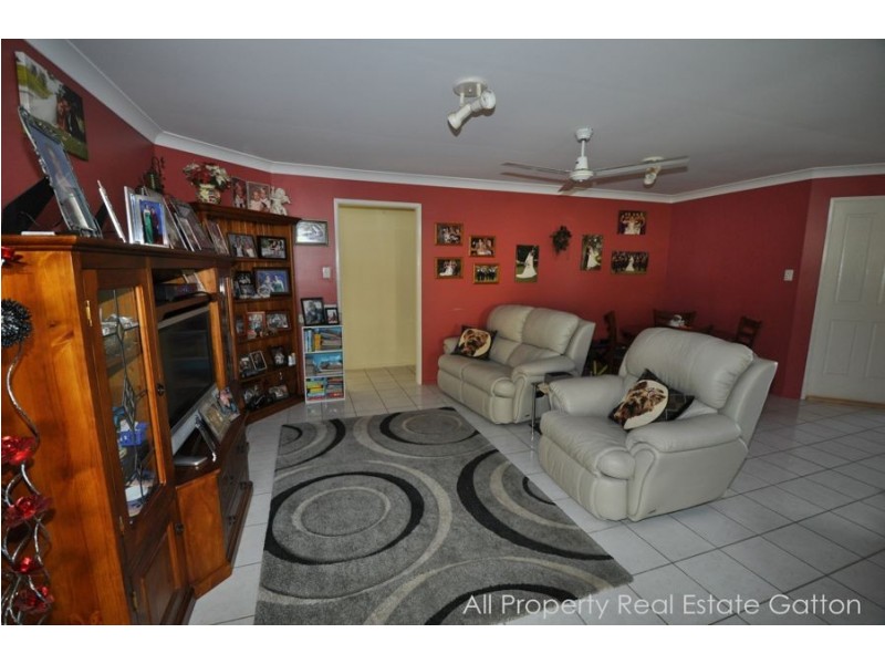 66 Golf Links Drive, Gatton QLD 4343