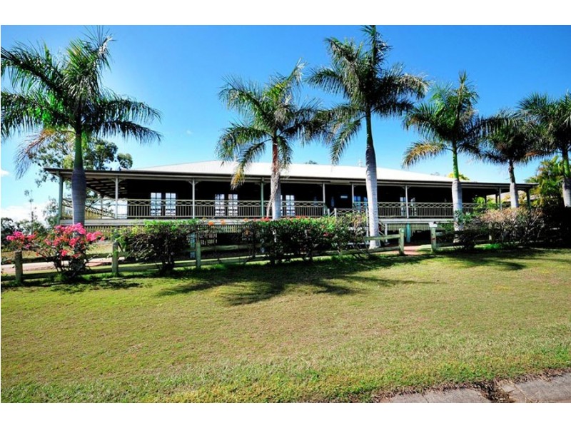 33 Lake Apex Drive, Gatton QLD 4343
