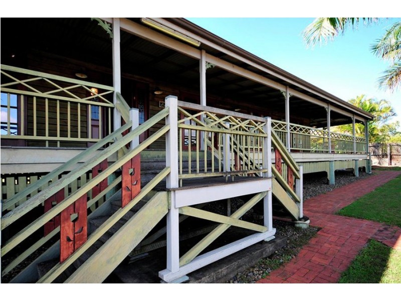 33 Lake Apex Drive, Gatton QLD 4343