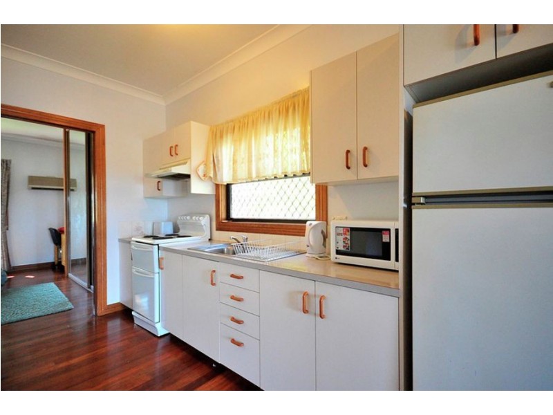 33 Lake Apex Drive, Gatton QLD 4343
