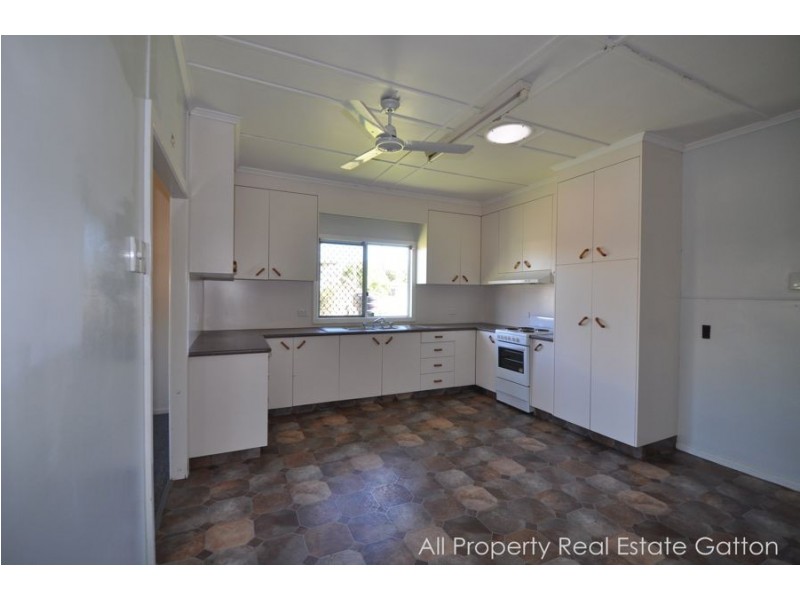 31 Buaraba Street, Gatton QLD 4343