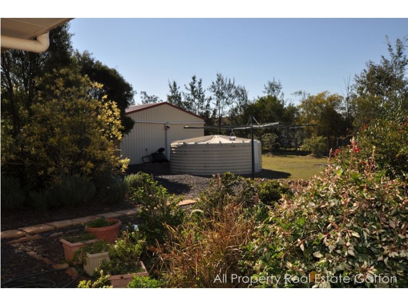 8 Fitzpatrick Court, Lake Clarendon QLD 4343