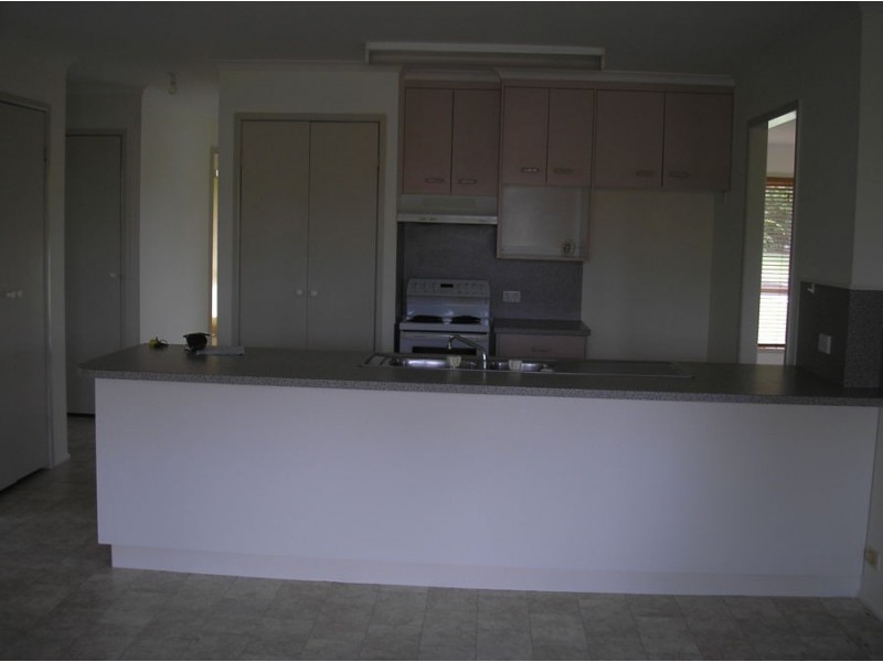 32 Jensen Street, Gatton QLD 4343