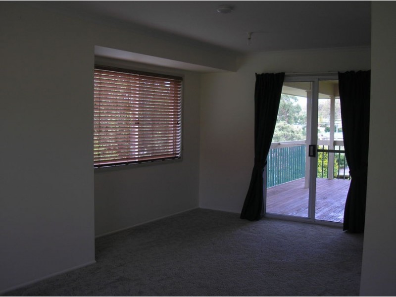 32 Jensen Street, Gatton QLD 4343