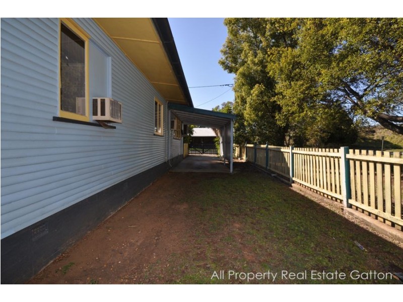 1 Buaraba Street, Gatton QLD 4343