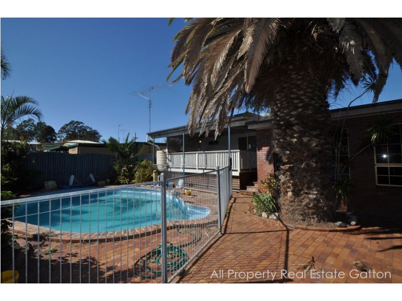 39 Larkin Street, Gatton QLD 4343