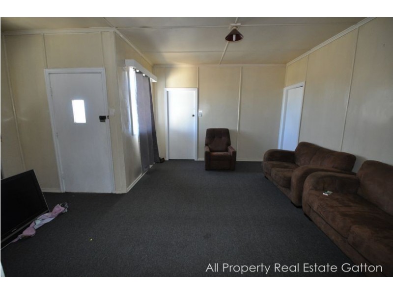 44 Old College Road, Gatton QLD 4343