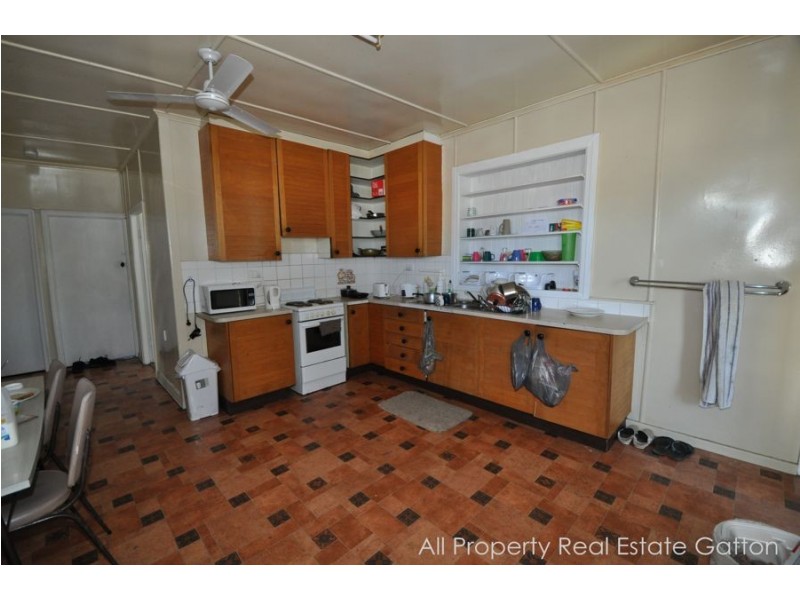 44 Old College Road, Gatton QLD 4343