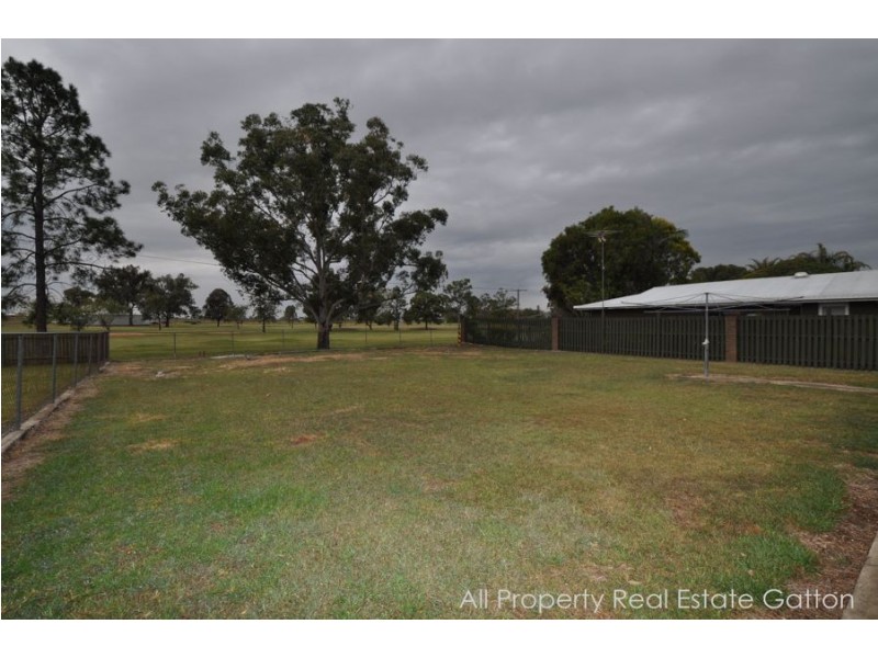 47 Golf Links Drive, Gatton QLD 4343