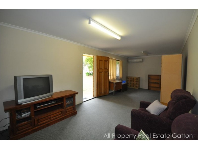 47 Golf Links Drive, Gatton QLD 4343