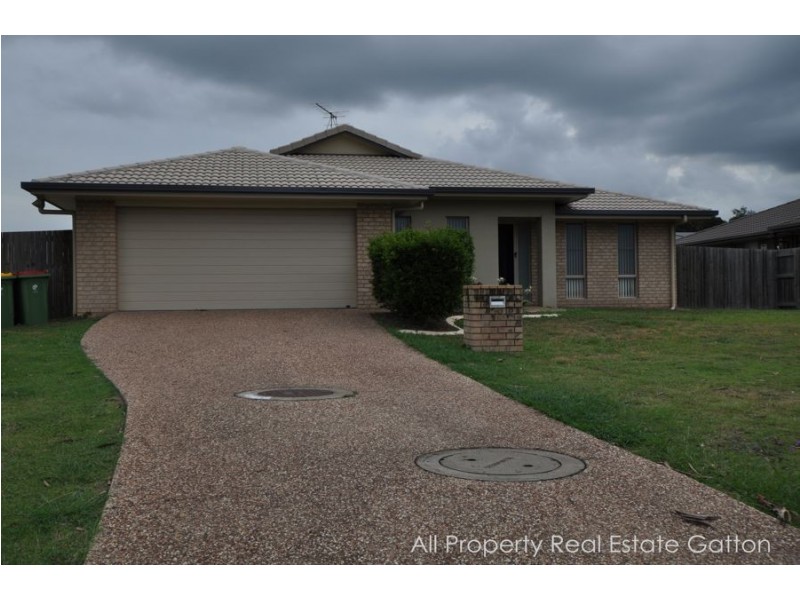 90 Golf Links Drive, Gatton QLD 4343