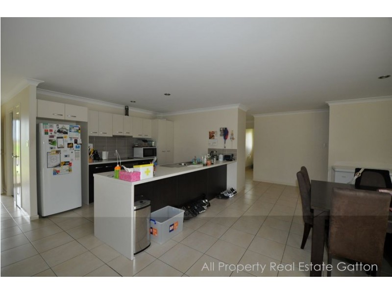 90 Golf Links Drive, Gatton QLD 4343