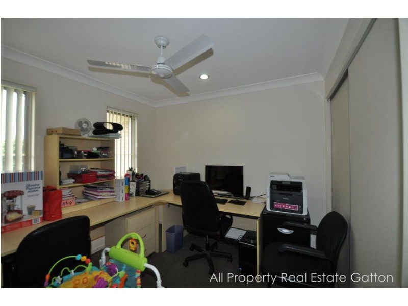 90 Golf Links Drive, Gatton QLD 4343
