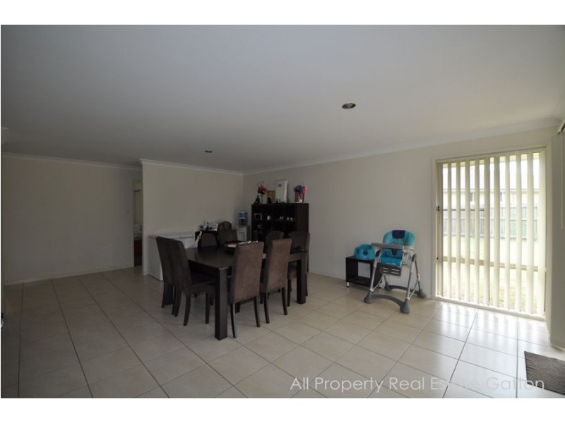 90 Golf Links Drive, Gatton QLD 4343