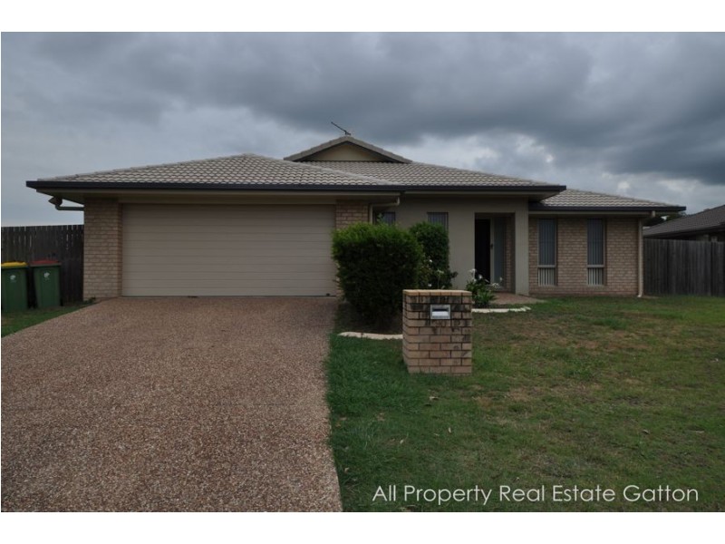 90 Golf Links Drive, Gatton QLD 4343
