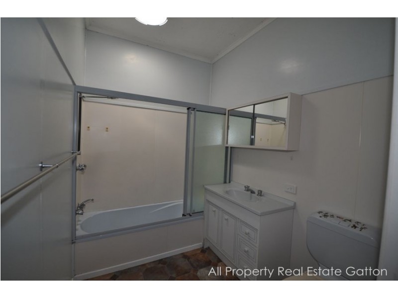 31 Buaraba Street, Gatton QLD 4343