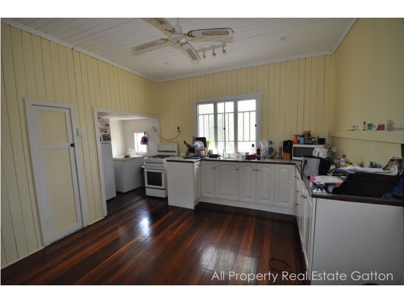 69 Old College Road, Gatton QLD 4343